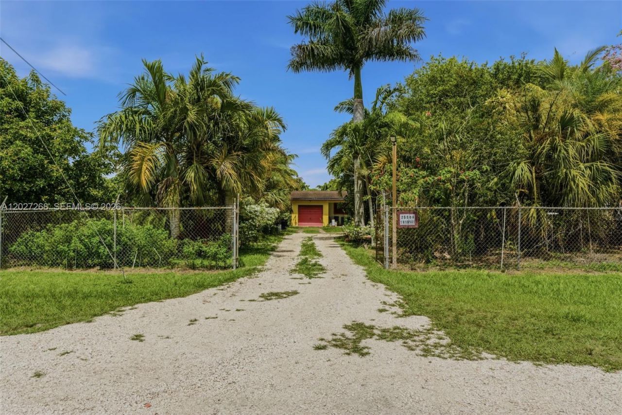 25800 SW 199th Ave, Homestead, FL 33031 Photo