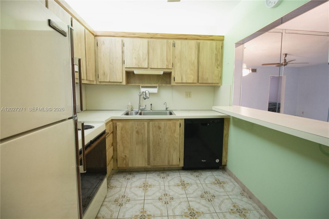 5621 SW 2nd Ct, Unit 101, Margate, FL 33068 Photo