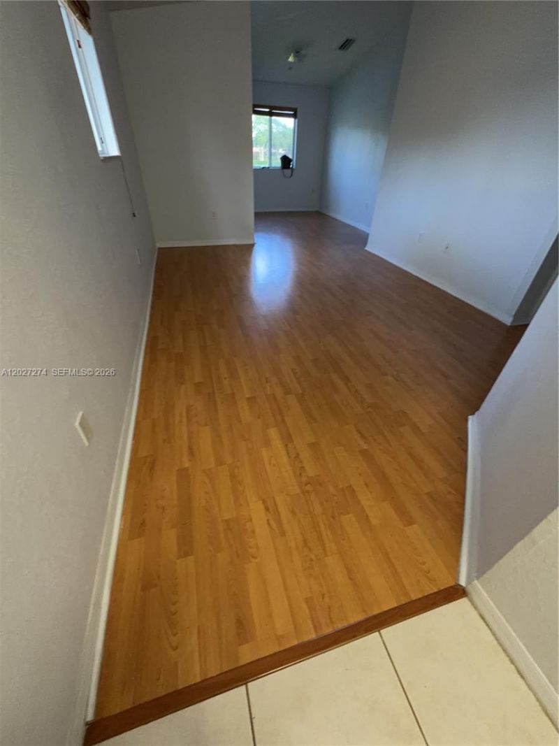 995 NE 34th Ave , Unit 201, Homestead, FL 33033 Photo