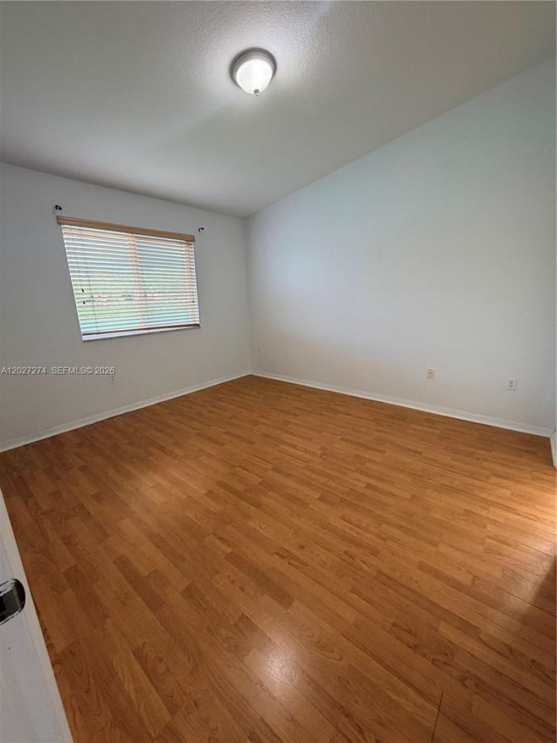 995 NE 34th Ave , Unit 201, Homestead, FL 33033 Photo