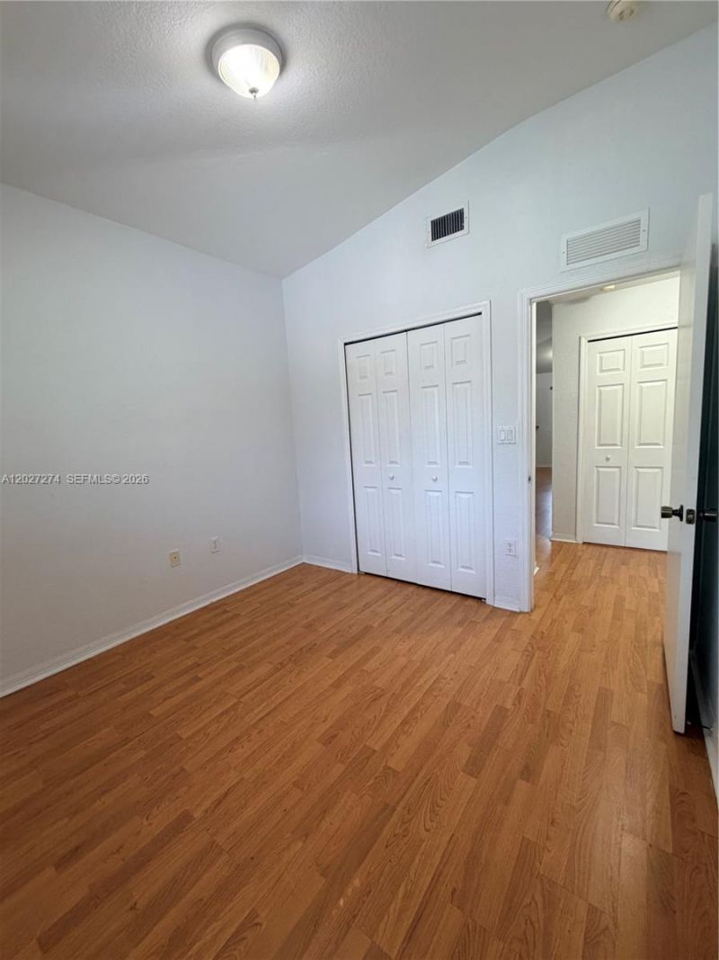 995 NE 34th Ave , Unit 201, Homestead, FL 33033 Photo