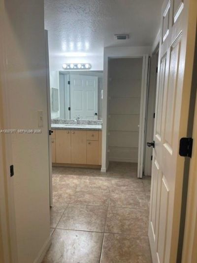 2560 Centergate Dr, Unit 102, Miramar, FL 33025 Photo