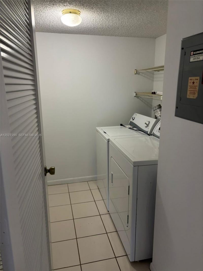718 Sunny Pine Way , Unit H2, Greenacres, FL 33415 Photo