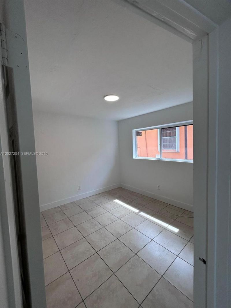 1130 NW 76th St , Unit 1130, Miami, FL 33150 Photo