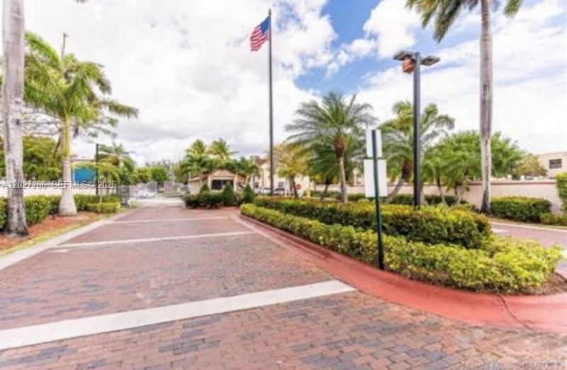 10253 NW 9th Street Cir , Unit 204-6, Miami, FL 33172 Photo