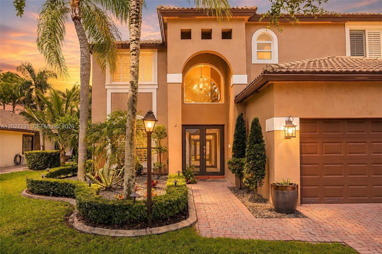 1532 NW 133rd Ave , Pembroke Pines, FL 33028 Photo