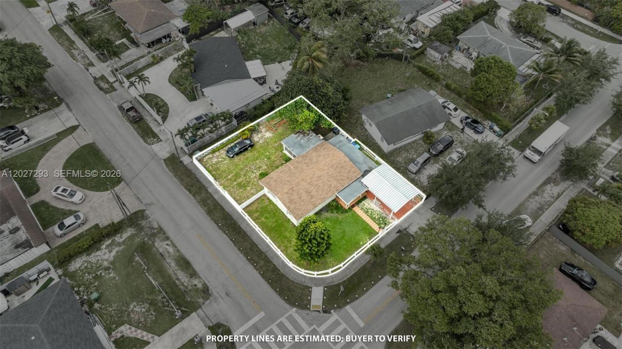 1900 NW 131st St, Miami, FL 33167 Photo