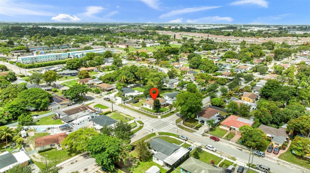 1900 NW 131st St, Miami, FL 33167 Photo