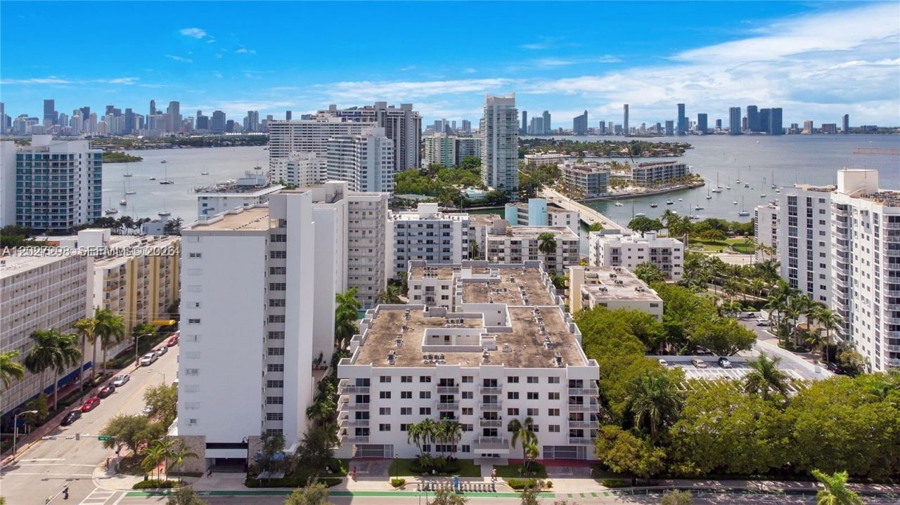 1665 Bay Rd, Unit 322, Miami Beach, FL 33139 Photo