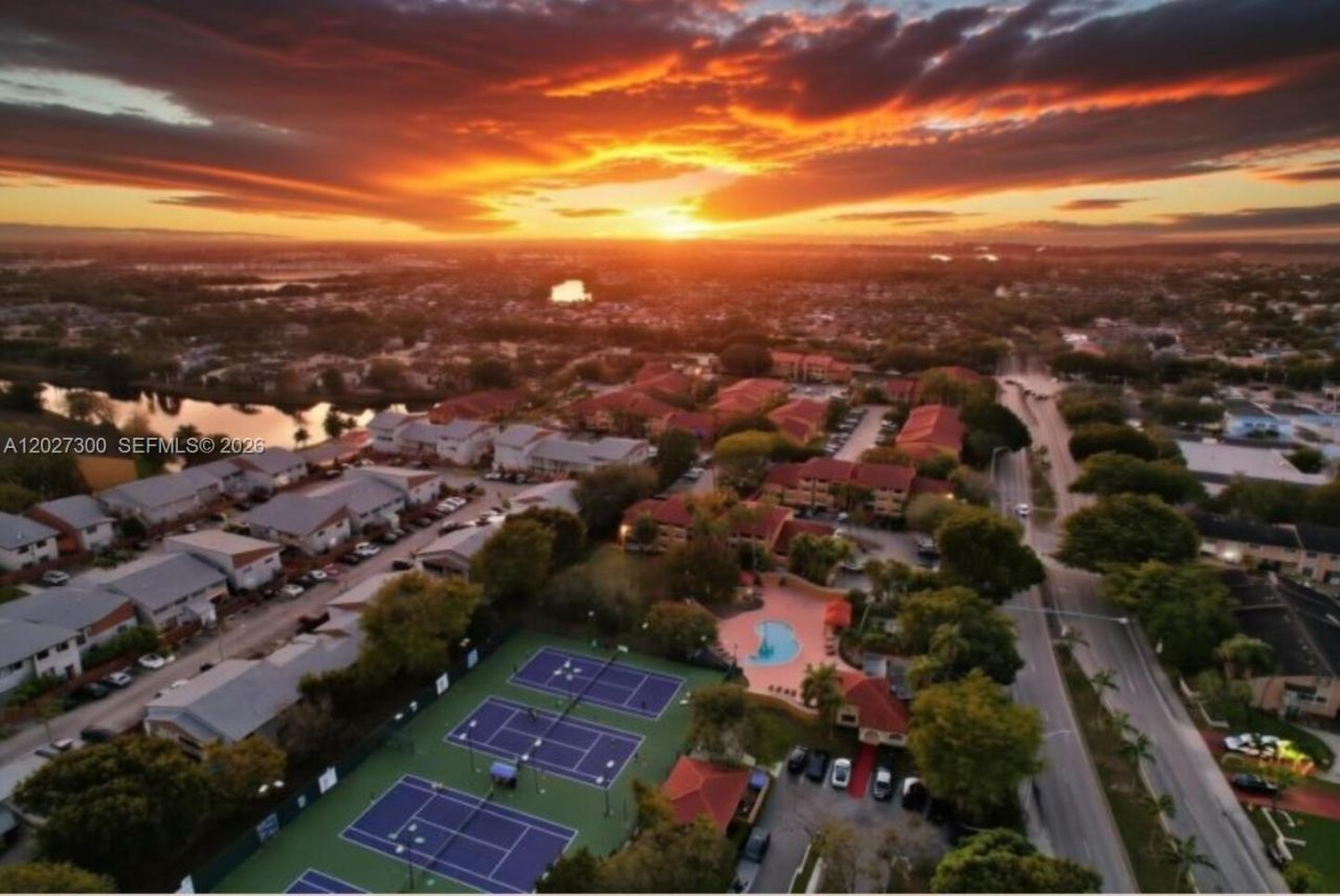 15540 SW 80th St , Unit D-304, Miami, FL 33193 Photo