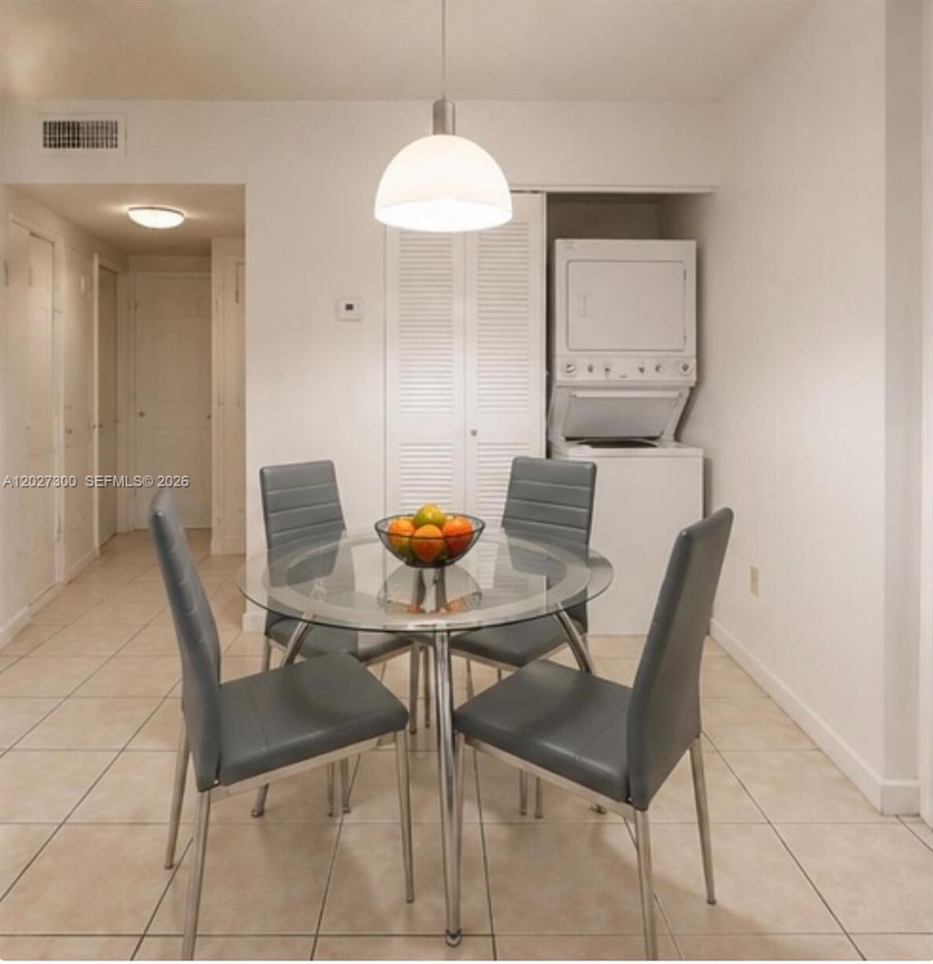 15540 SW 80th St , Unit D-304, Miami, FL 33193 Photo