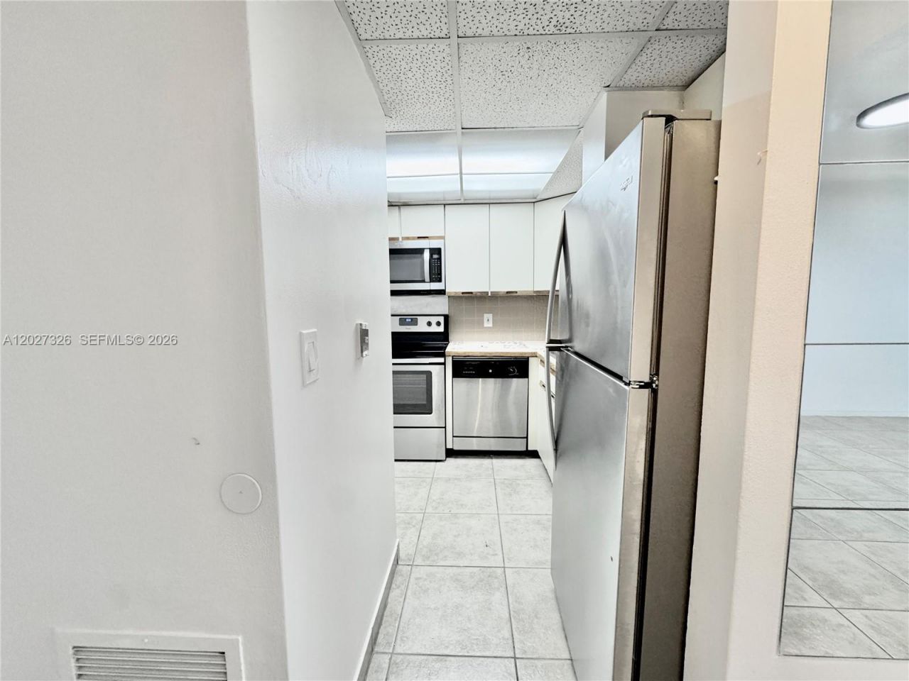 800 West Ave , Unit 924, Miami Beach, FL 33139 Photo