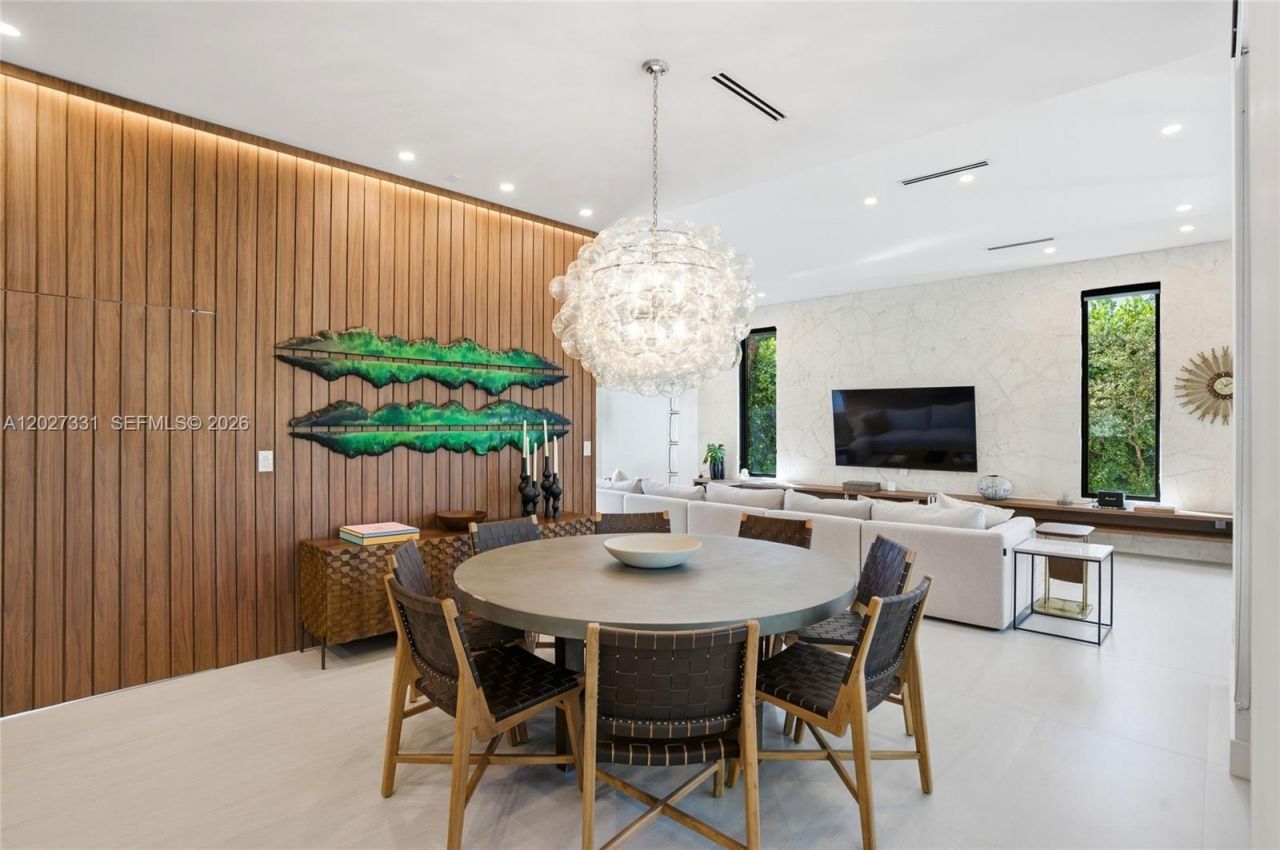 4354 Alton Rd, Miami Beach, FL 33140 Photo