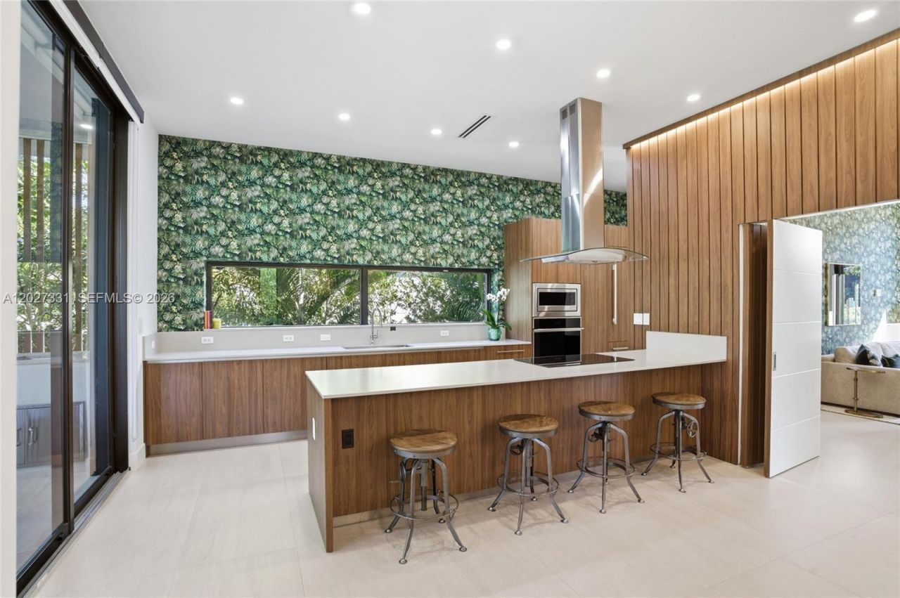 4354 Alton Rd, Miami Beach, FL 33140 Photo