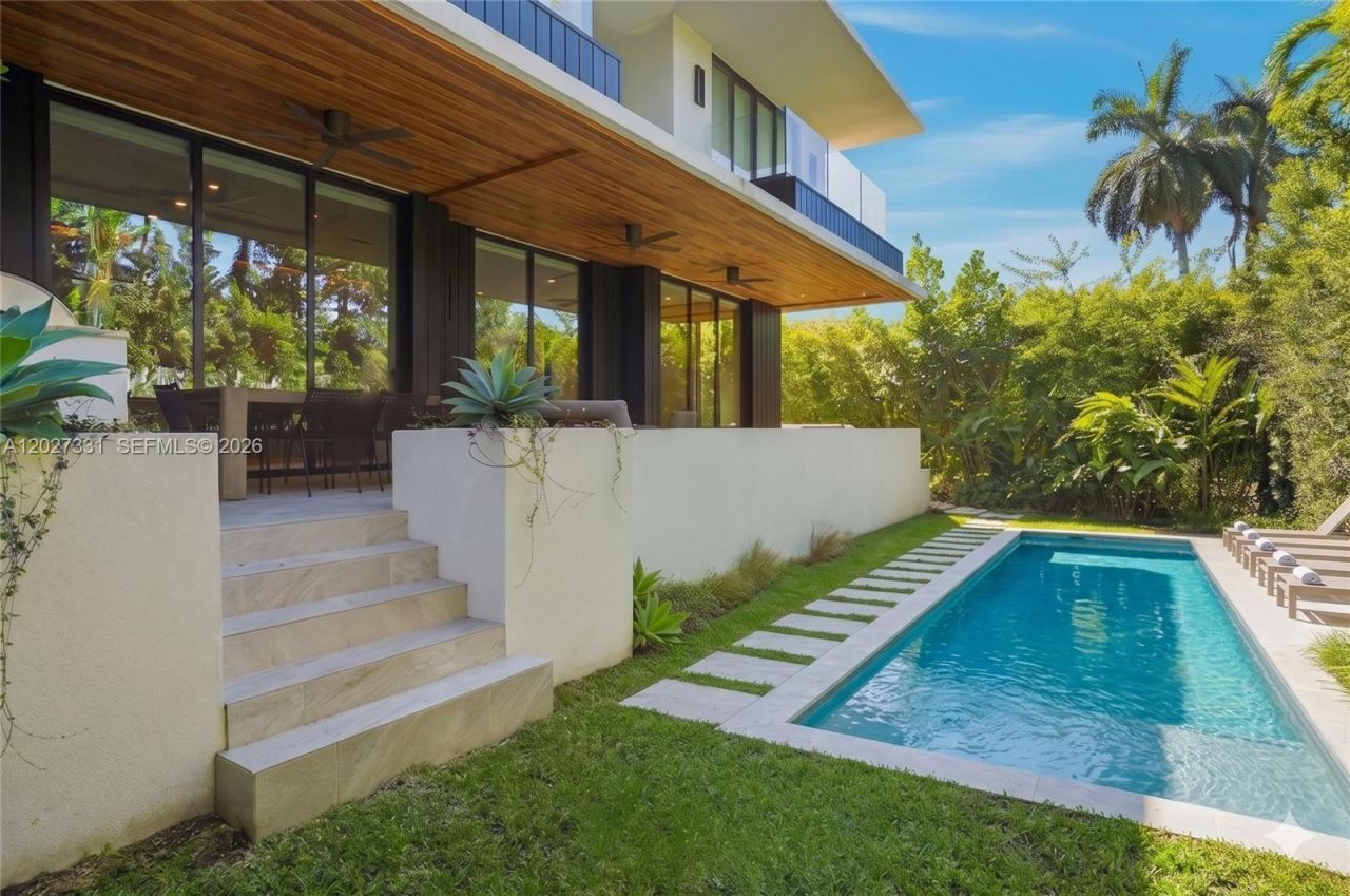 4354 Alton Rd, Miami Beach, FL 33140 Photo
