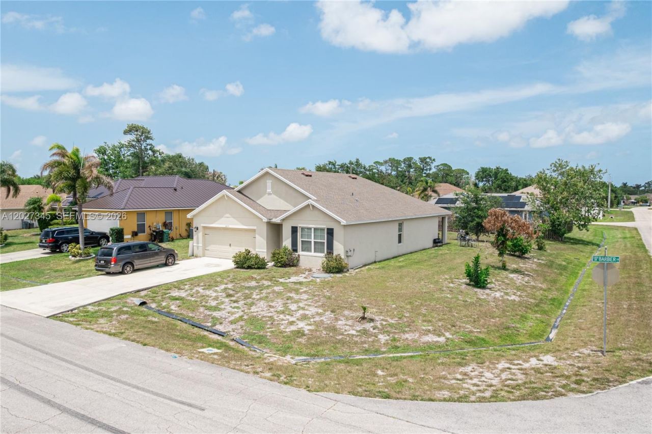 2497 SW Barber Ln , Port Saint Lucie, FL 34984 Photo