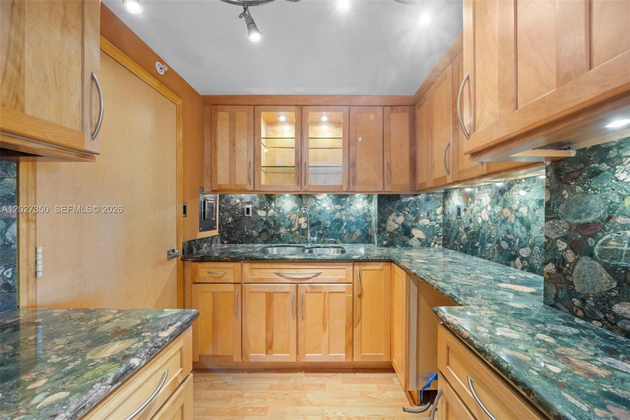 3301 NE 5th Ave, Unit 720, Miami, FL 33137 Photo