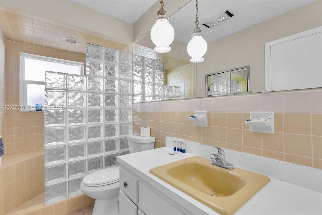 2919 Sombrero Blvd, Key Largo, FL 33050 Photo
