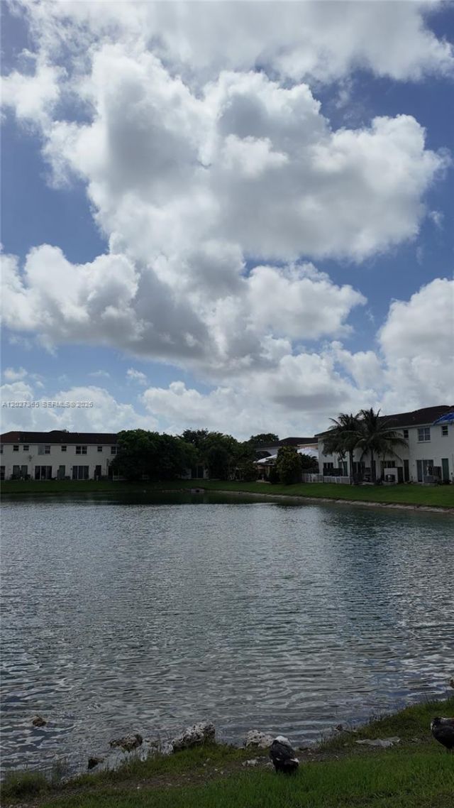 963 NE 42nd Ave , Unit 963, Homestead, FL 33033 Photo