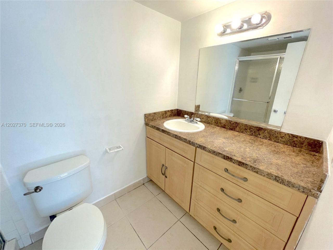 8450 Lagos De Campo Blvd, Unit 206, Tamarac, FL 33321 Photo