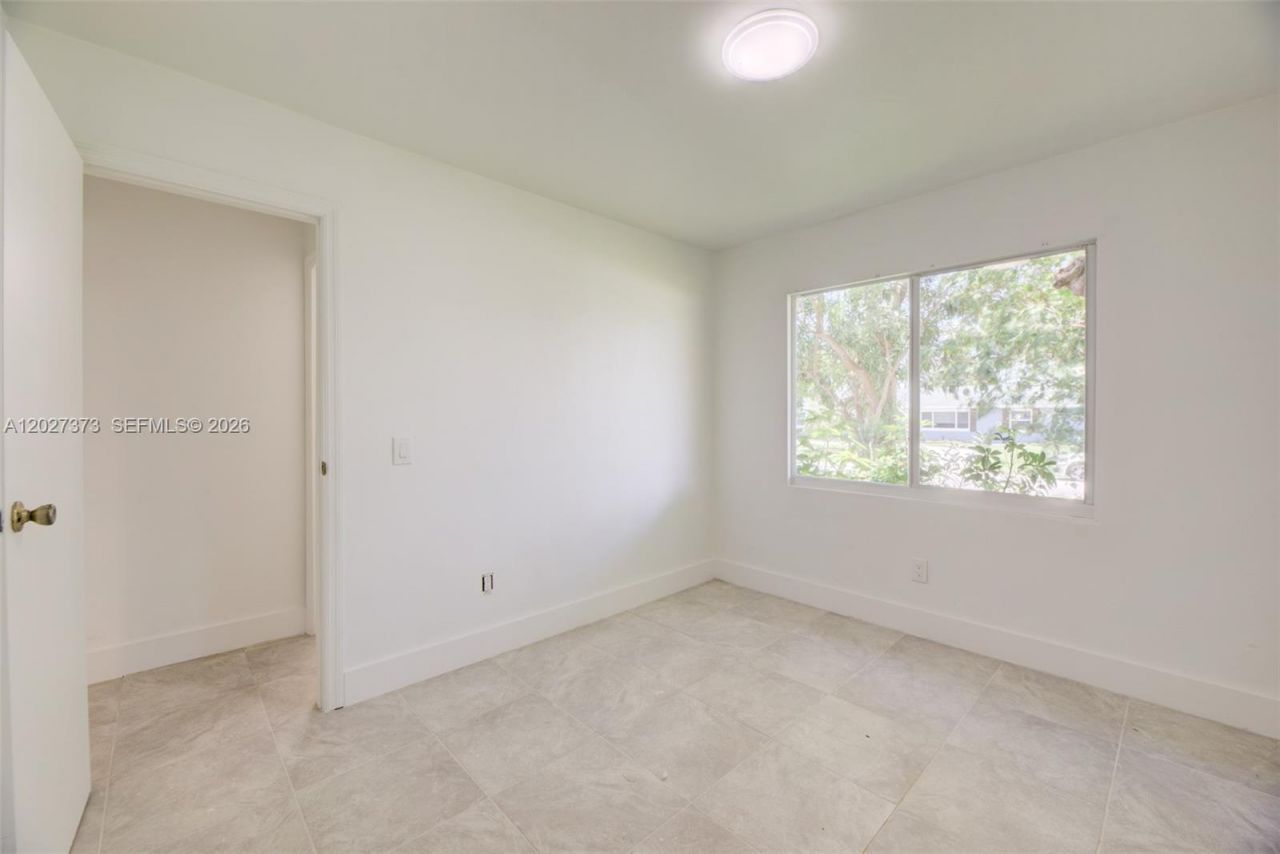 3327 Sapphire Rd , Lake Worth, FL 33462 Photo