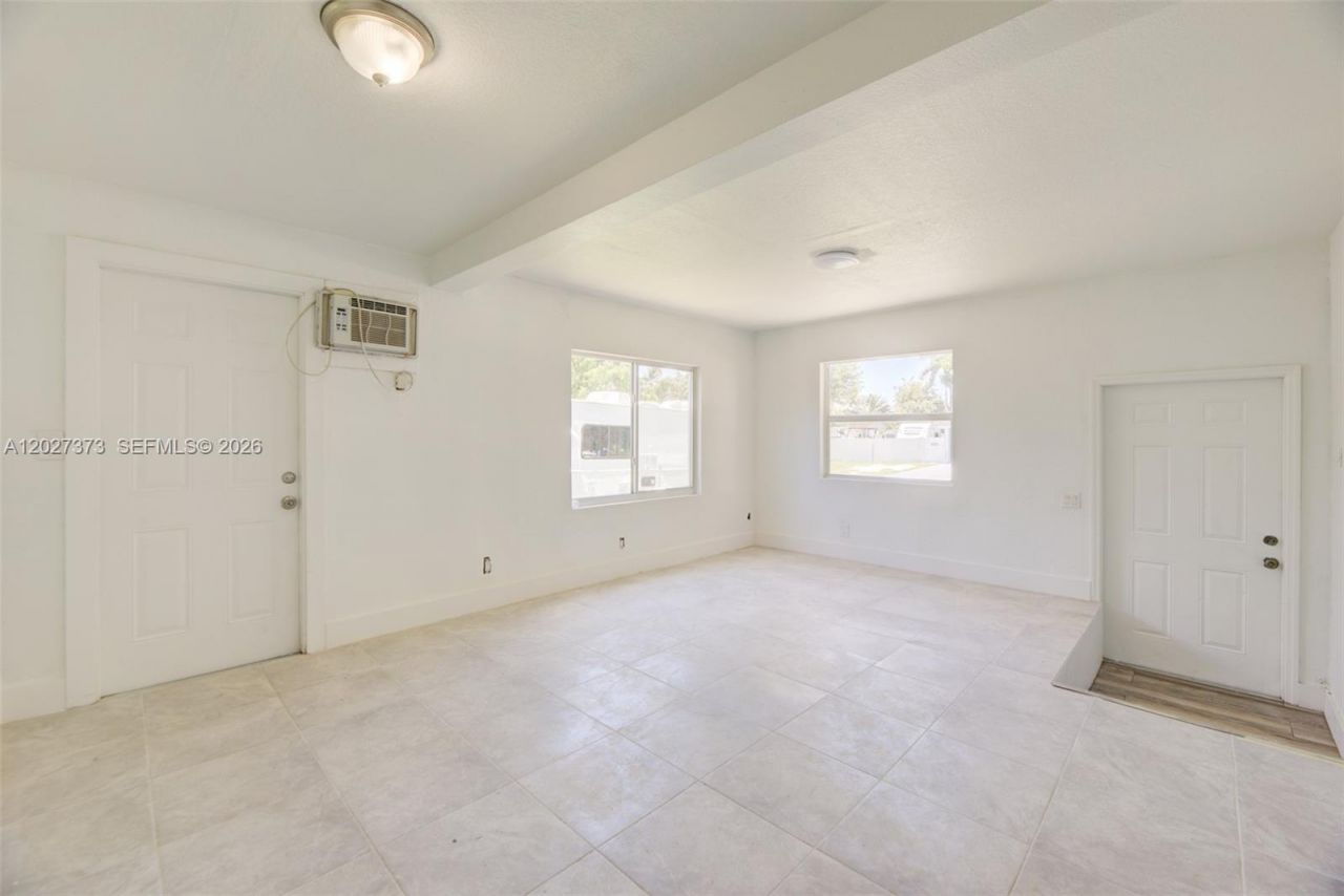 3327 Sapphire Rd , Lake Worth, FL 33462 Photo
