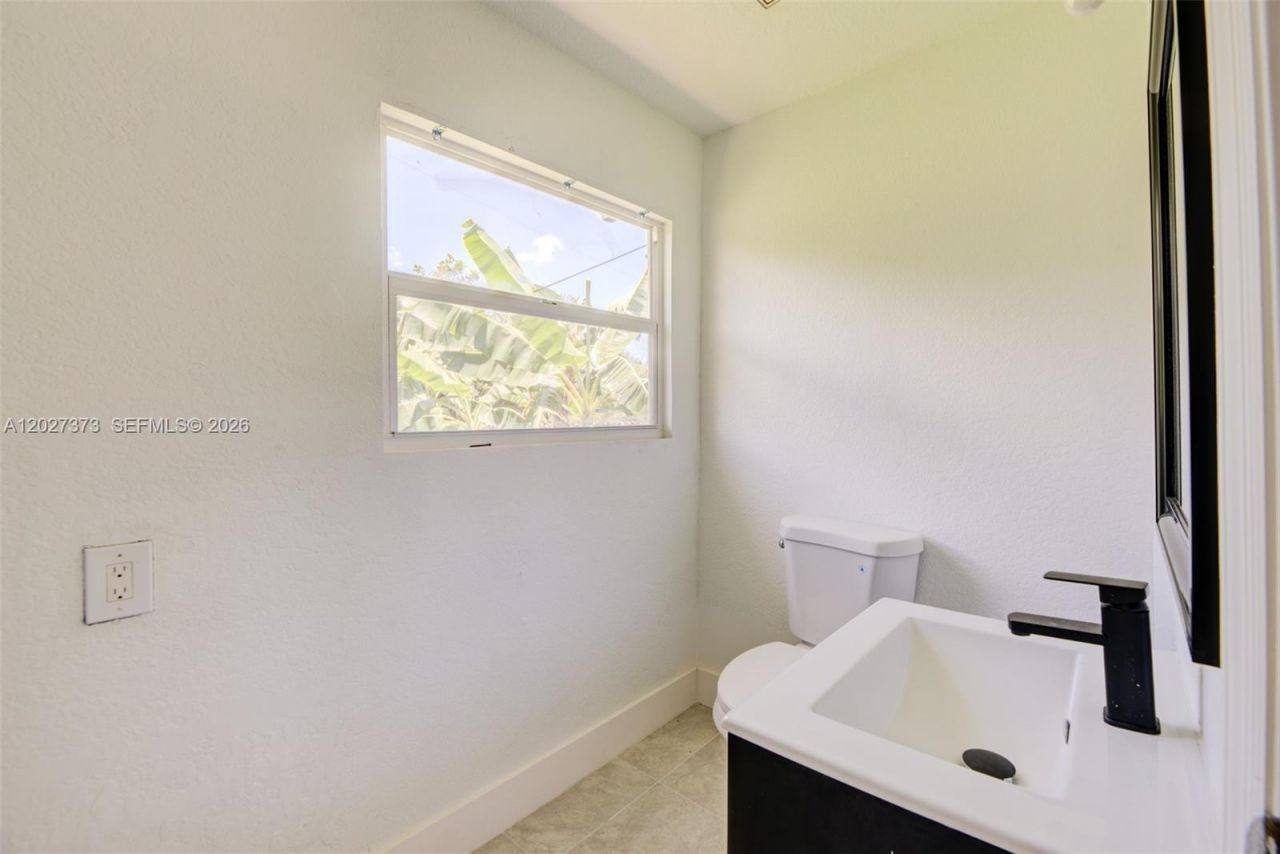 3327 Sapphire Rd , Lake Worth, FL 33462 Photo