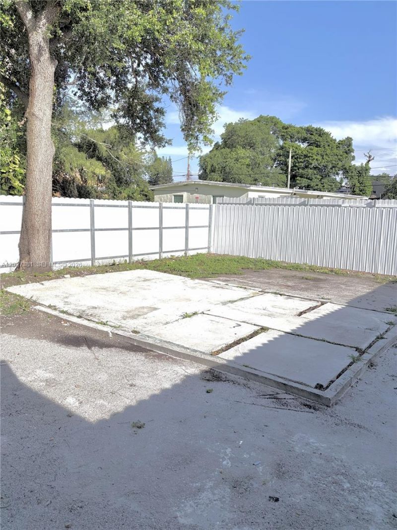 2956 NW 47th St , Unit NA, Miami, FL 33142 Photo