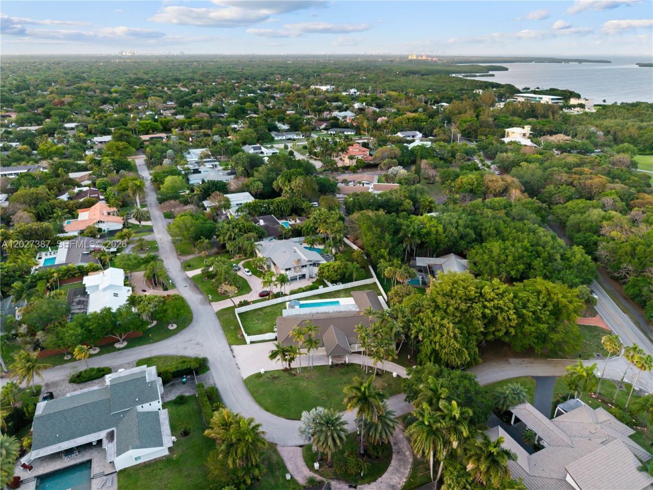 7485 SW 179th St , Palmetto Bay, FL 33157 Photo