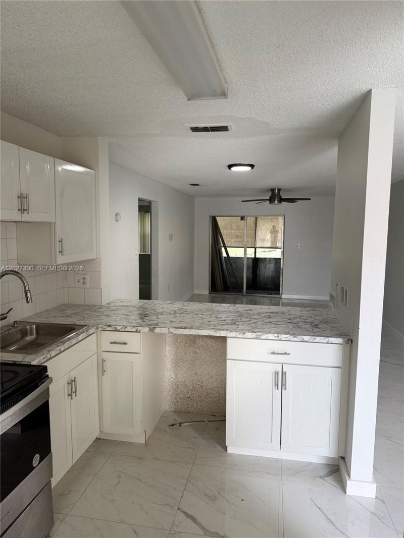 2272 SW 81st Ave , Unit 2272, Miramar, FL 33025 Photo