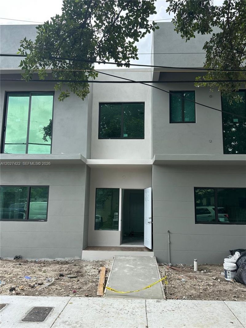 6480 NE 1st Ave, Miami, FL 33150 Photo
