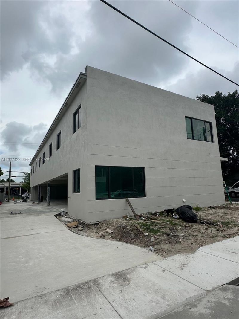 6480 NE 1st Ave, Miami, FL 33150 Photo