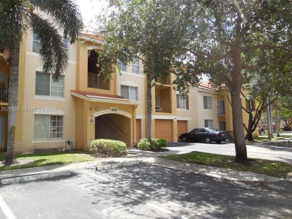 4220 San Marino Blvd , Unit 104, West Palm Beach, FL 33409