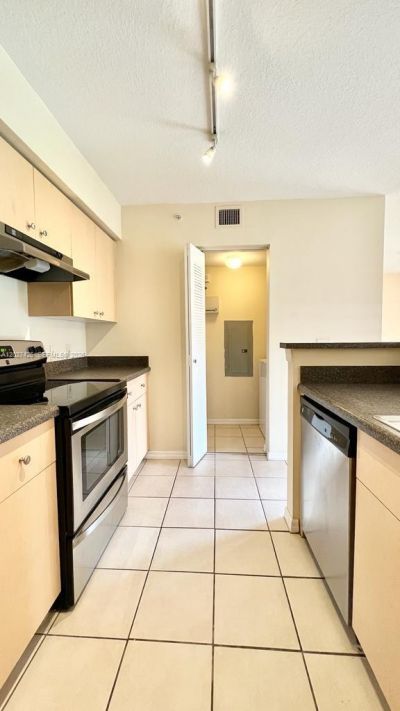 4220 San Marino Blvd , Unit 104, West Palm Beach, FL 33409 Photo