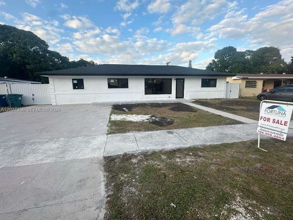 2041 NW 190th Ter , Miami Gardens, FL 33056