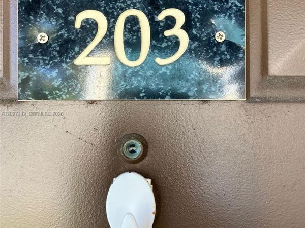 2803 N Course Dr , Unit 203, Pompano Beach, FL 33069