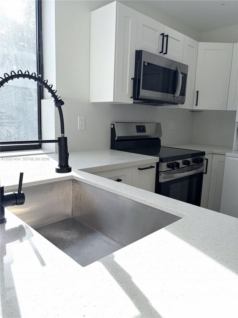 2956 NW 47th St , Unit REAR, Miami, FL 33142 Photo