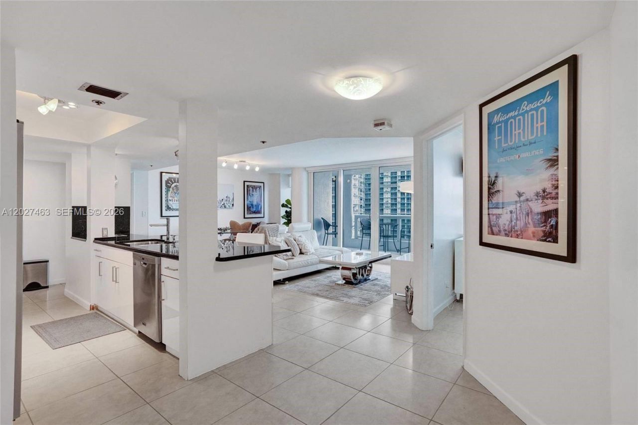 1717 N Bayshore Dr , Unit A-2440, Miami, FL 33132 Photo