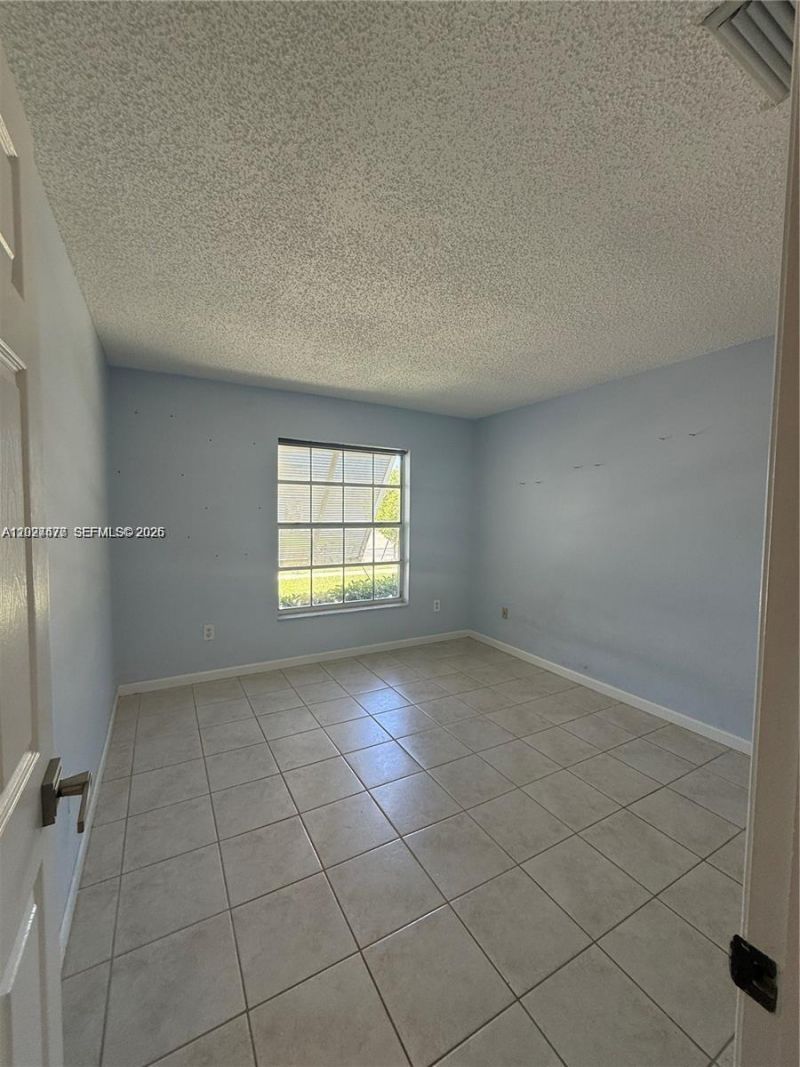 665 SE 25th Ln , Unit 665, Homestead, FL 33033 Photo
