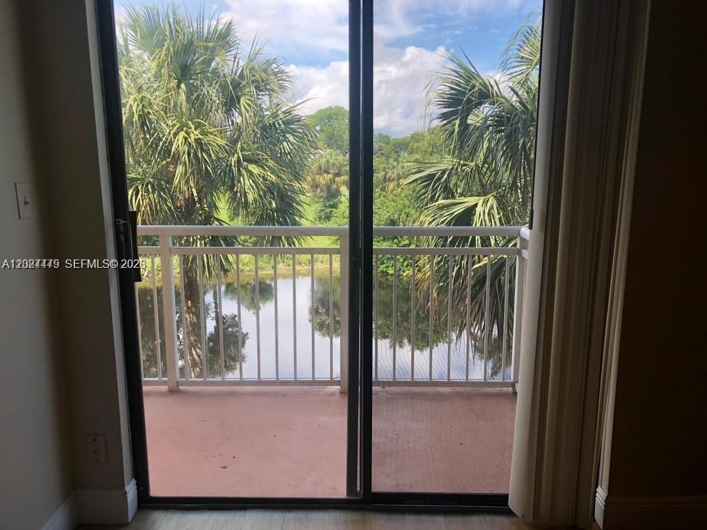 405 S Pine Island Rd , Unit 308D, Plantation, FL 33324 Photo
