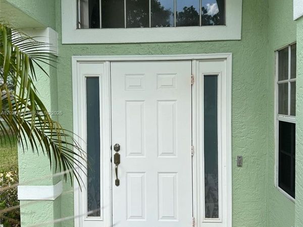 2058 SE Wild Meadow Cir, Unit 101, Port St. Lucie, FL 34952