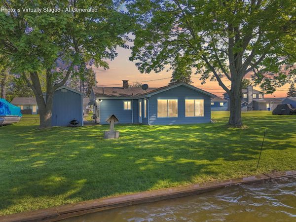 115 Church Street, Houghton Lake, MI 48629