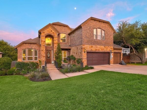 1919 Mulligan DR, Round Rock, TX 78664