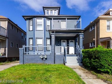 7327 American Street , Detroit, MI 48210