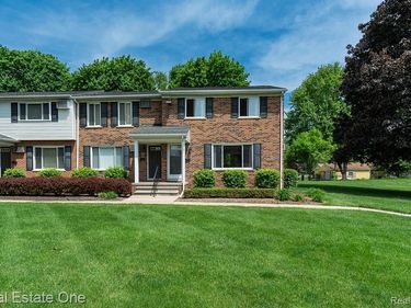 1147 Tienken Court, Rochester Hills, MI 48306