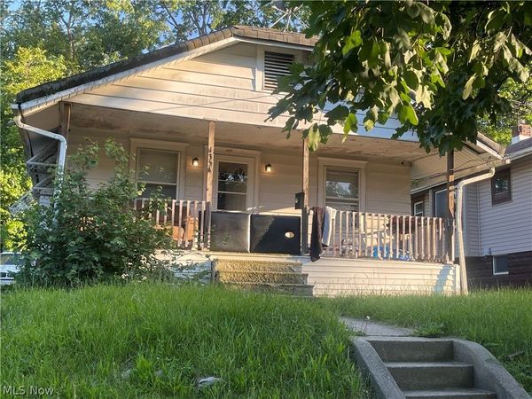 1354 Arnold Avenue , Akron, OH 44305