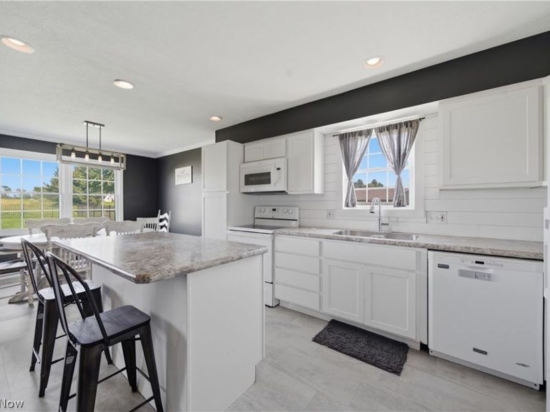 1040 Lanedale Street NW, Massillon, OH 44647 Photo 7