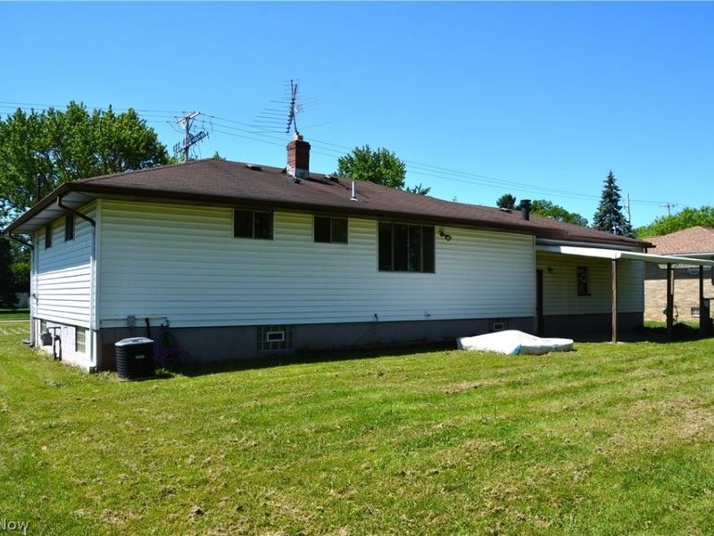3713 Grafton Road , Brunswick, OH 44212 Photo 5