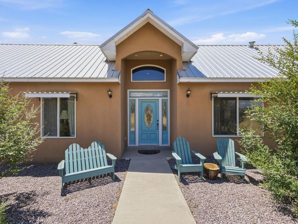 95 Marquez Road , Los Lunas, NM 87031