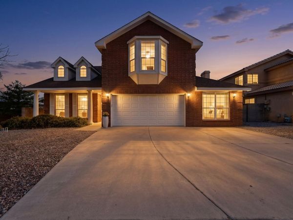 8401 Calle Adolanto NE, Albuquerque, NM 87113